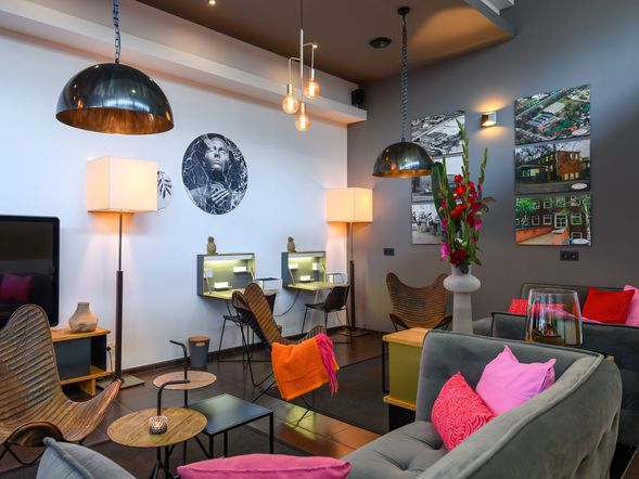 SleepinRoomz Boutique Hotel