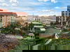 9 Tage zentral in der Hauptstadt verbringen