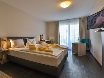 Familientage erleben - 2 Kids bis 12 Jahre kostenlos!