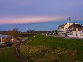 7 Tage Entspannung am Flussufer der Maas