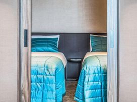 7 Tage in der größten Einkaufsstadt des Ostens