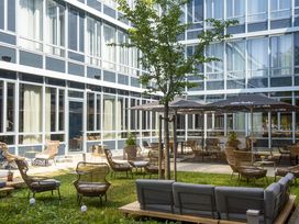 2 Tage Kurzurlaub mit Frühstück im Flightgate Munich Airport Hotel, a member of Radisson Individuals