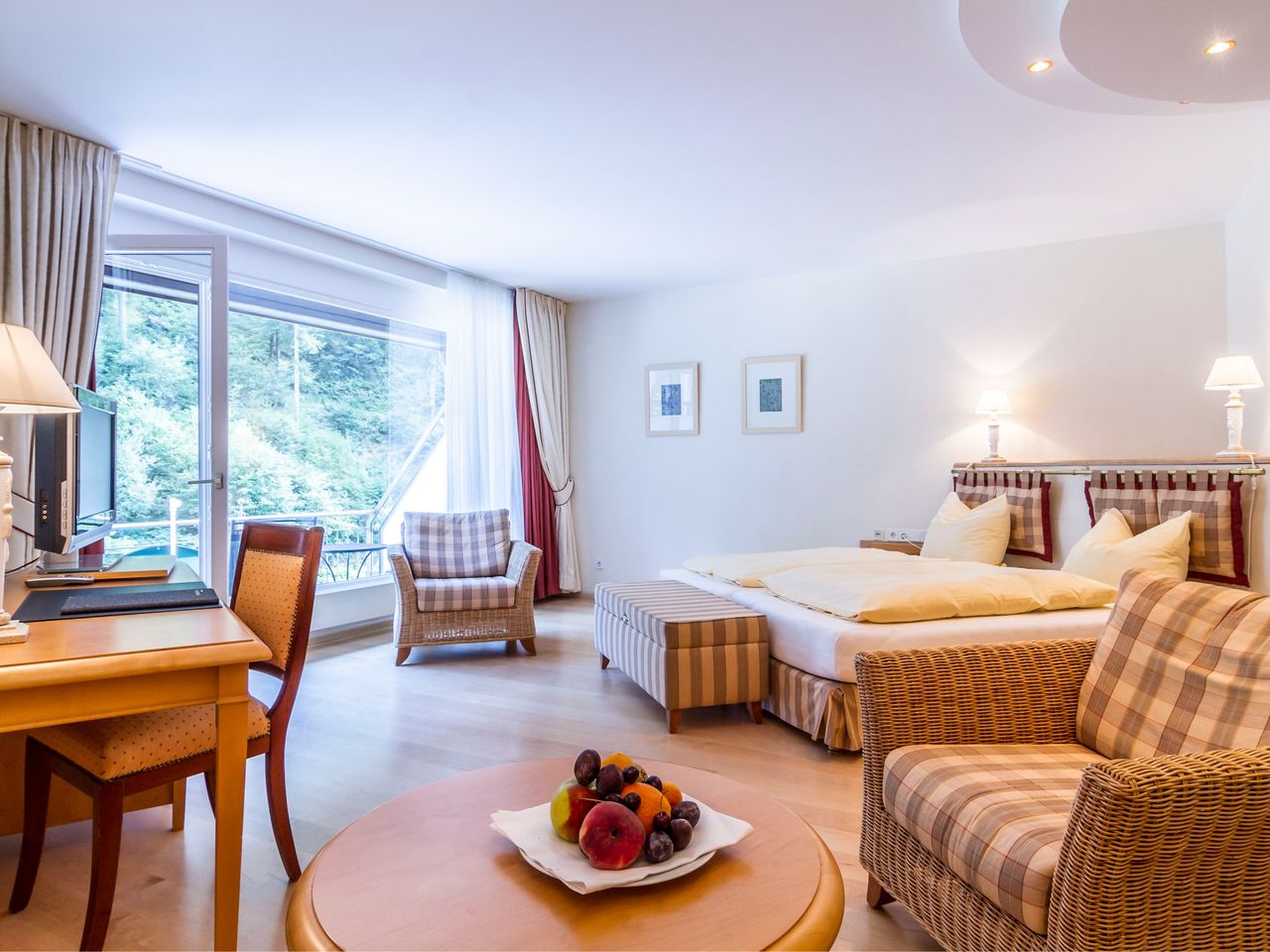 5 Tage Erholung und Wellness im (Schwarz-) Waldhotel