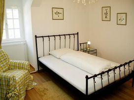 Wohnen im Schloss Halbturn - 3 Tage mit HP