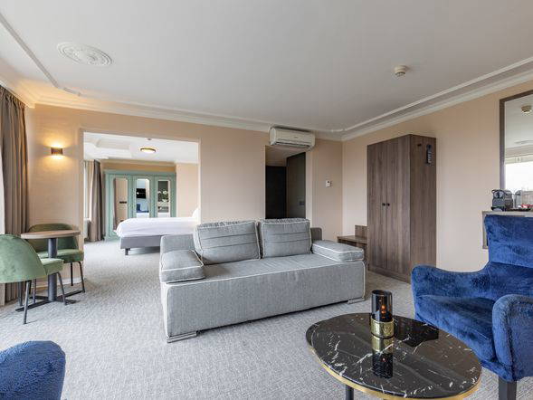 Royal Suite