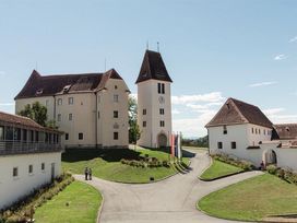 3 Romantik-Tage mit Frühstück im Hotel Schloss Seggau