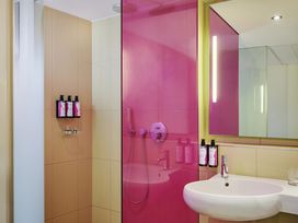 Stylisch übernachten im nhow Hotel Berlin - 6 Tage