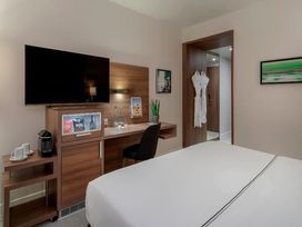 4 Tage Kurzurlaub mit Frühstück im Melia Düsseldorf