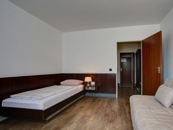 2 Tage mit Frühstück im Trip Inn City Hotel Krefeld