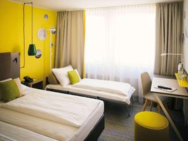 2 Tage mit Frühstück im Vienna House Easy Günzburg