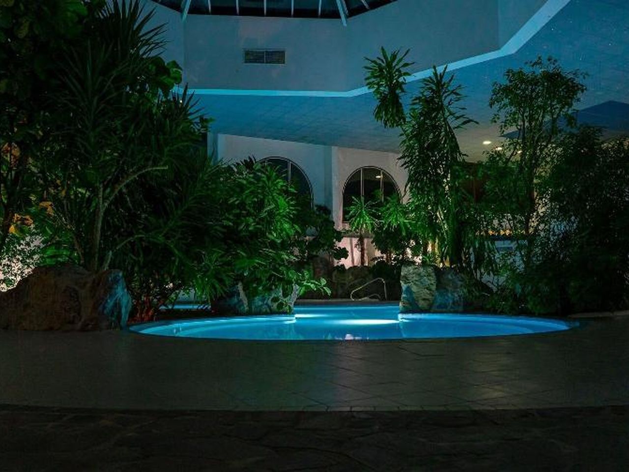 Auszeit 2 Tage im Eventhotel Pyramide