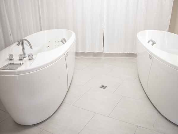 Kuraufenthalt bei der Kolonnade mit HP – 7 Tage in Karlsbad (Karlovy Vary), Karlsbad (Karlovarský kraj) Halbpension