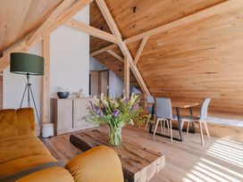 3 Tage - Wellness & Genuss für Zwei - Luxusmomente zwischen Weinbergen und Karst