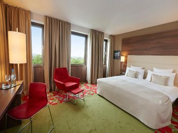 4 Tage Kurzurlaub im Melia Düsseldorf