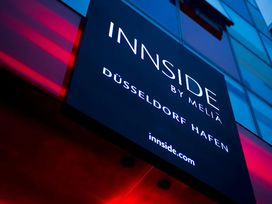 3 Tage im INNSIDE by Malia Düsseldorf Hafen genießen
