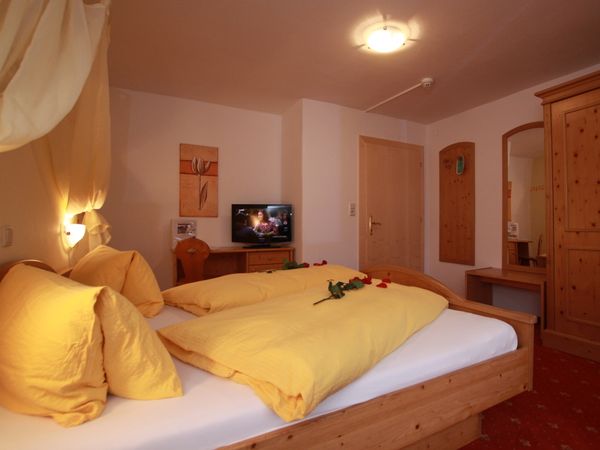 6 Tage Urlaub in traumhafter Natur mit HP Pension Edelweiss in Breitenbach am Inn, Tirol inkl. Halbpension