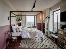 2 Tage im 25hours Hotel Das Tour