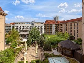 4 Tage zentral in der Hauptstadt verbringen