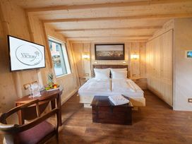 Erding Ahoi: 2 Tage die größte Therme der Welt pur!