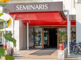 2 Tage Kurzurlaub mit Frühstück im Seminaris Hotel Lueneburg