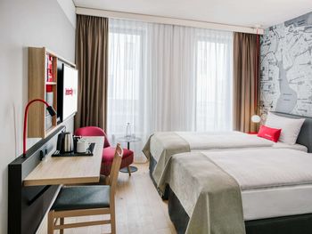 4 Tage außerhalb Hamburgs nächtigen 