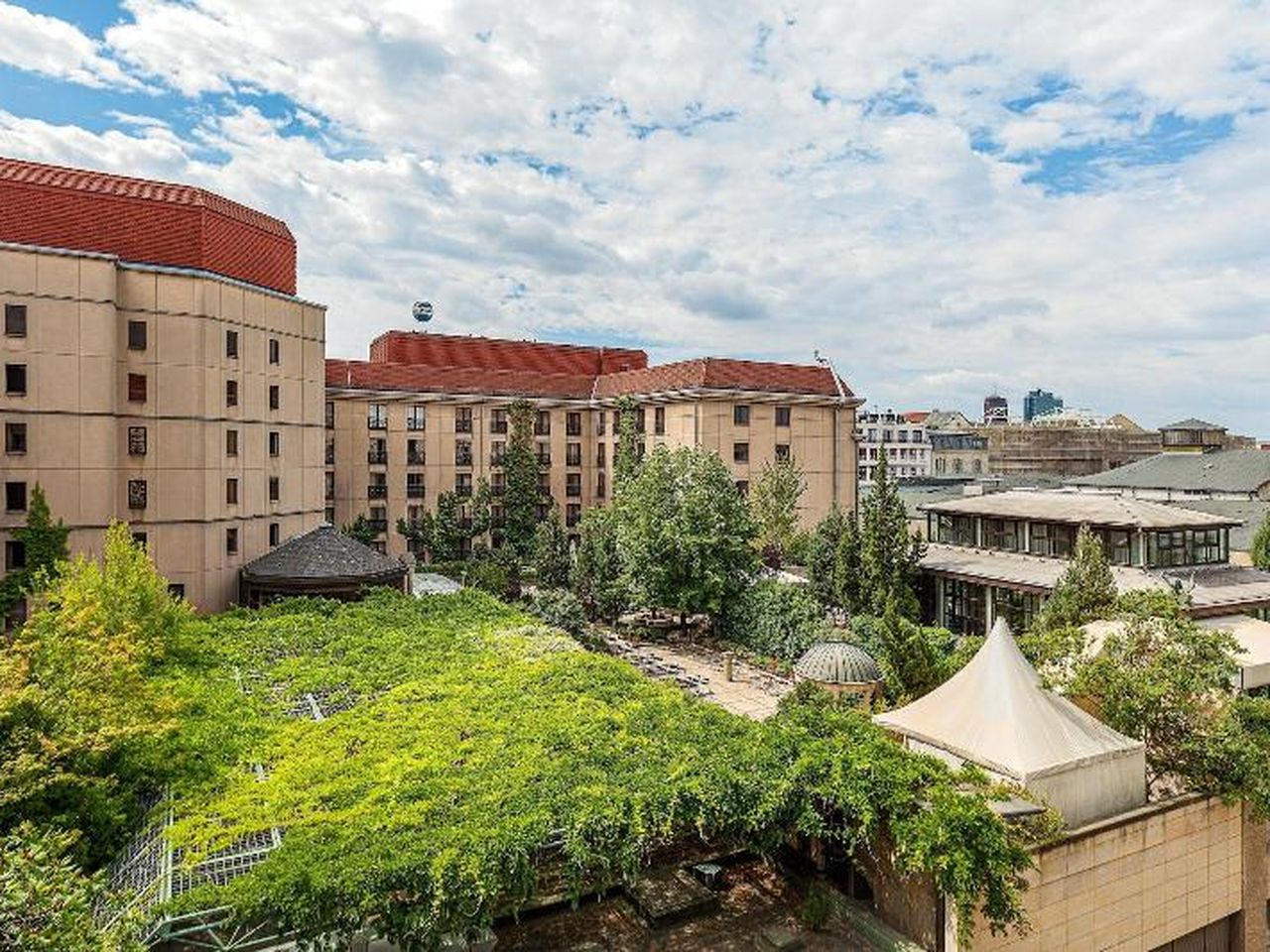 4 Tage zentral in der Hauptstadt verbringen