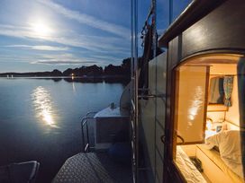 Marina Niderviller:4 Tage Floating Apartment im Elsaß