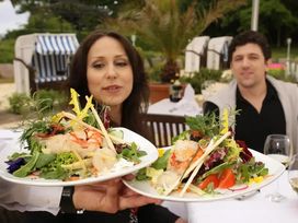 2 Tage Kurzurlaub mit Frühstück im Cliff Hotel Rugen