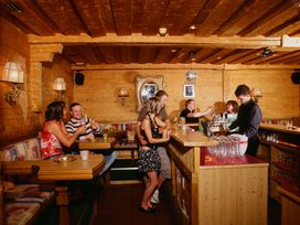 Alpenflair & Auszeit – Wohlfühlen im Berghotel Basur