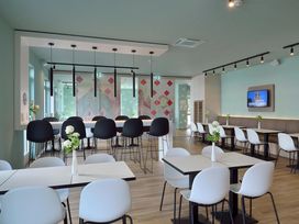 2 Tage Kurzurlaub mit Frühstück im B&B Hotel Neuss