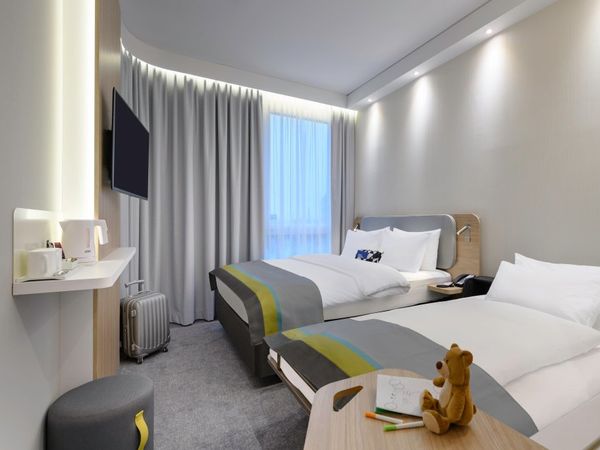 2 Tage mit Frühstück im Holiday Inn Regensburg, Bayern inkl. Frühstück