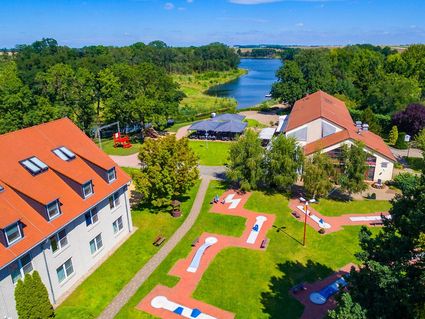 Bernstein Acamed Resort