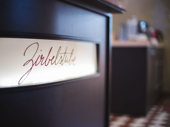 Zirbelstube Hotel & Restaurant
