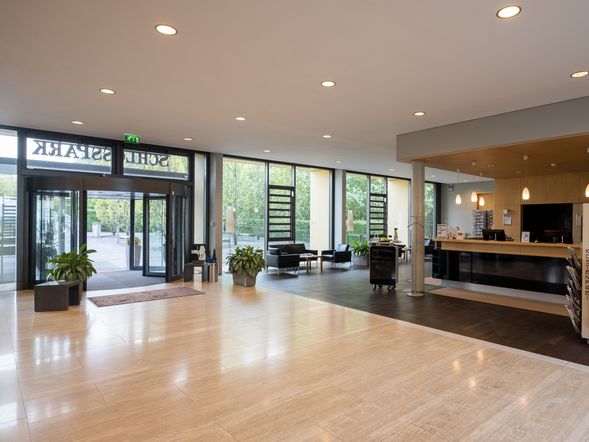 rugs Hotel am Schlosspark Lichtenwalde