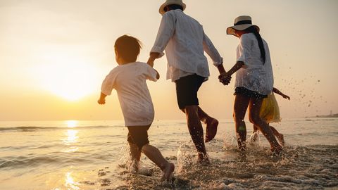 Mit der Familie am Nordsee-Strand