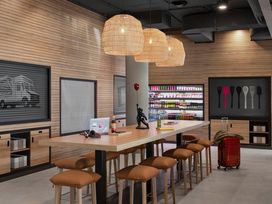 2 Tage Kurzurlaub mit Frühstück im Moxy Vienna City East