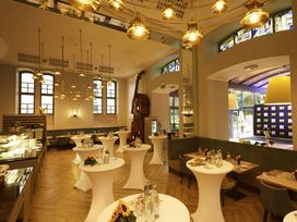 2 Tage Kurzurlaub mit Frühstück im H4 Hotel Residenzschloss Bayreuth