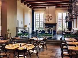 6 Tage Erholung im monumentalen Hotel in Groningen