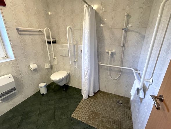 Barrierefreies Apartment mit 1 Schlafzimmer (bis 3 Personen)