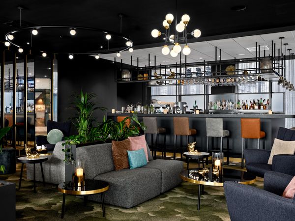 2 Tage Amsterdam erkunden: Dine & Dream Experience in Aalsmeer, Nordholland (Noord-Holland) inkl. Halbpension