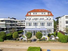 Wasser, Sonne & Strand im Hotel Strandschlosschen