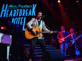 Rock around the clock - Die legendäre Musicalshow in Berlin mit Ticket und Hotel