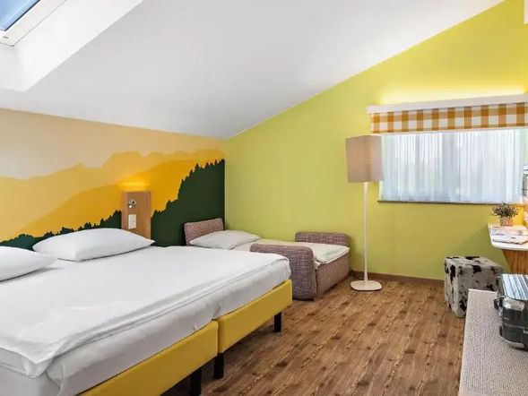 Dreibettzimmer STANDARD
