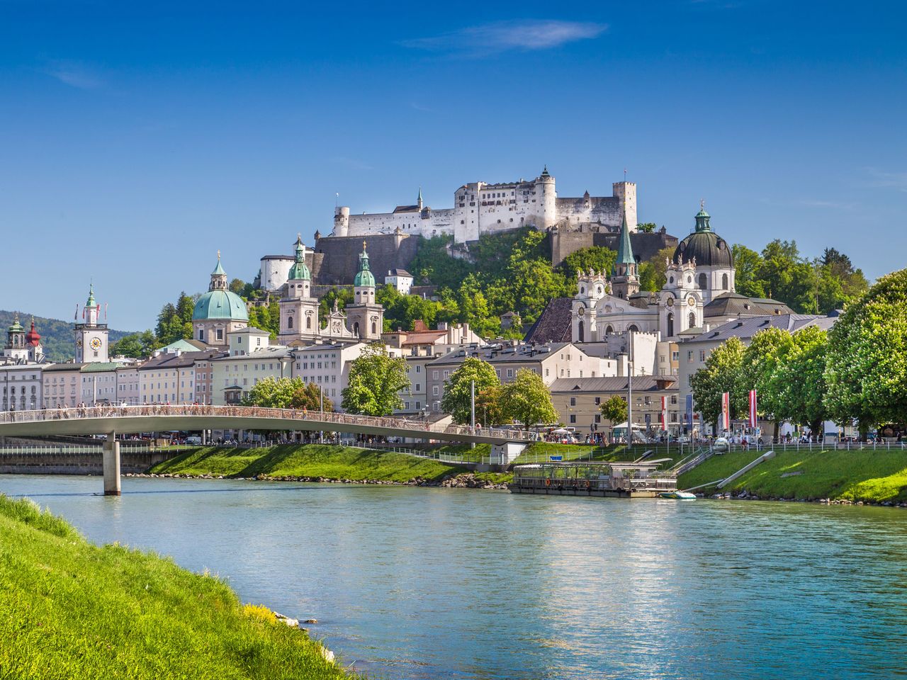 Salzburg entdecken, Designer Outlet und Wellness
