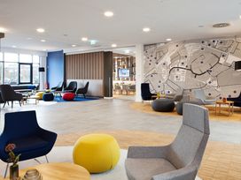 3 Tage Kurzurlaub mit Frühstück im Holiday Inn Express Kaiserslautern