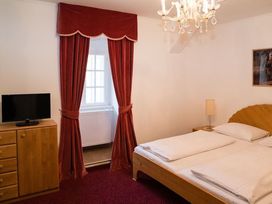 Wohnen im Schloss Halbturn - 3 Tage mit HP