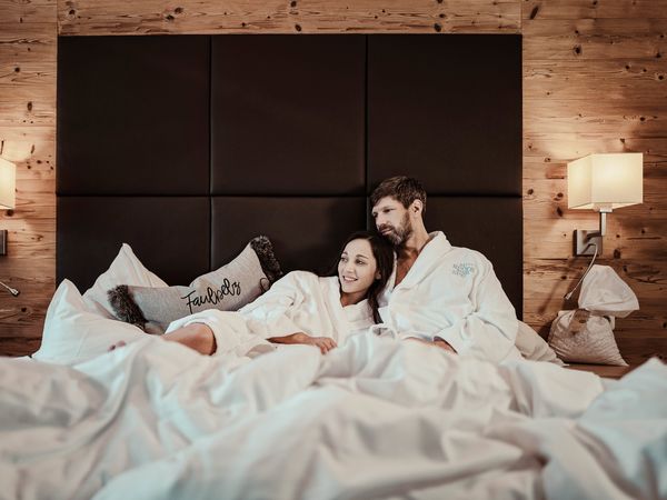 8 Tage Silvester am Achensee inkl. Galamenü &  Langschläferfrühstück in Maurach / Eben, Tirol inkl. Halbpension Plus