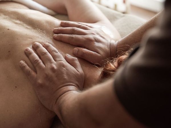 3 Tage Kuschel-Wellness zu 2 inklusive Verwöhnpension in Höhr-Grenzhausen Halbpension
