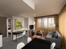 2 Tage im Adina Apartment Hotel 