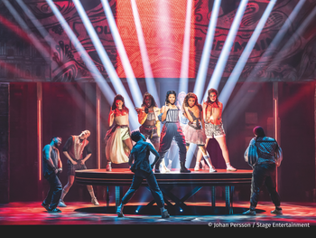 &JULIA - Das Pop-Musical mit Ticket und Hotel